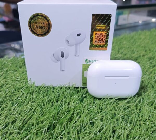 Apple AirPods - Image 2