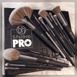 B.H Cosmetics Studio Pro 13 Pcs Brush Set – Professional Makeup Brushes for Perfect Application