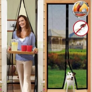 Hands-Free Retractable Magic Mesh Screen Door – Magnetic Closure, Easy Installation, Keeps Bugs Out