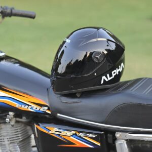 Helmet For Bike Comfortable Helmet For Bike Stylish Look New Design - Black and black visor