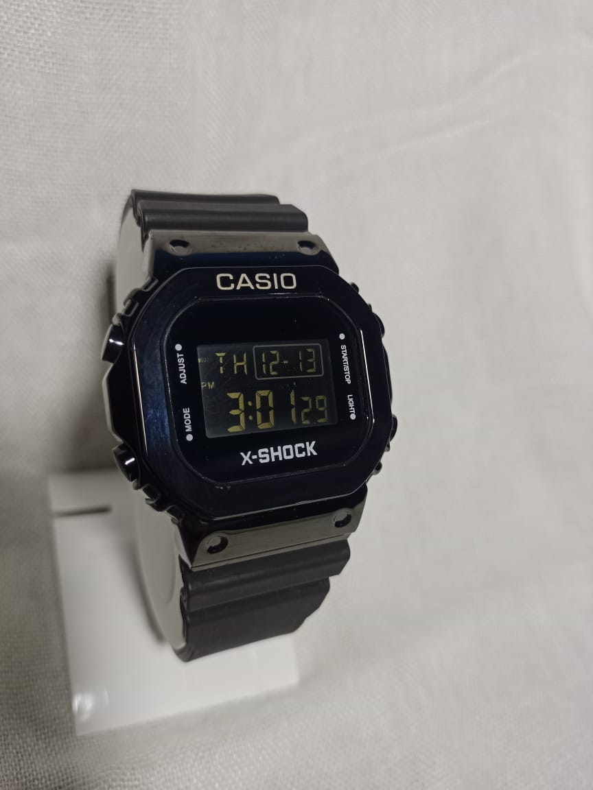 Casio X-SHOCK Classic Square Digital Watch | Black Resin Shock-Resistant Sport Watch with Day, Date & Time Display | Water-Resistant