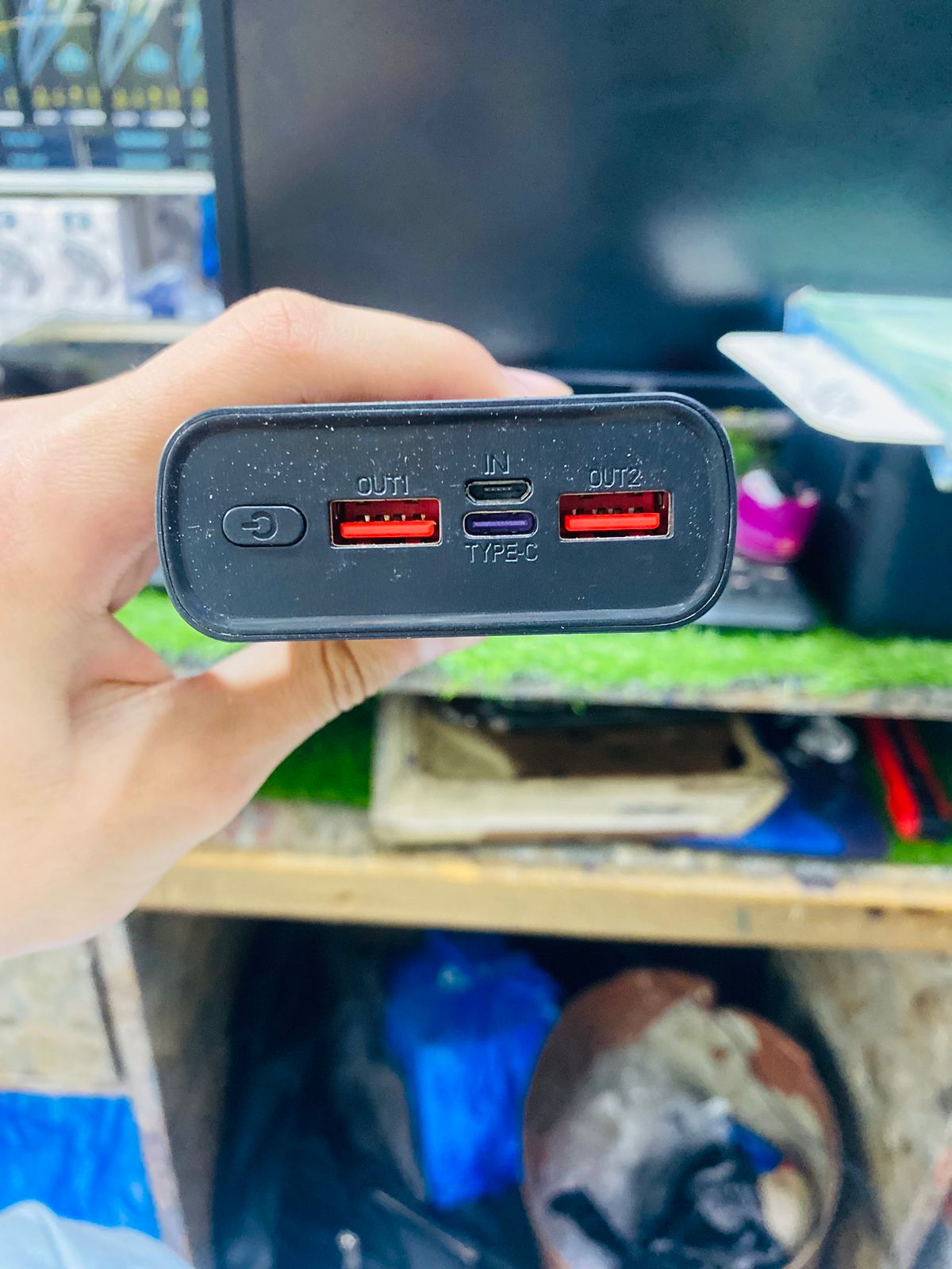 IBsmart 20000mAh Power Bank | 66W PD Fast Charging | Digital Display | Portable Polymer Power Bank for Laptops, Phones & Tablets | Ultra-Compact High-Capacity Charger - Image 6