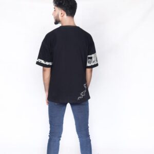 Professional Fashion Model for Urban Streetwear Apparel (Large) – E-commerce Studio Photography, Brand Ambassador & High-Impact Social Media Content Creator