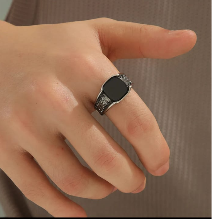 Modern sparkle ring design